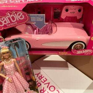 Mattel Collectible Margot Robbie Barbie & Barbie Corvette NWOT  holiday gift!